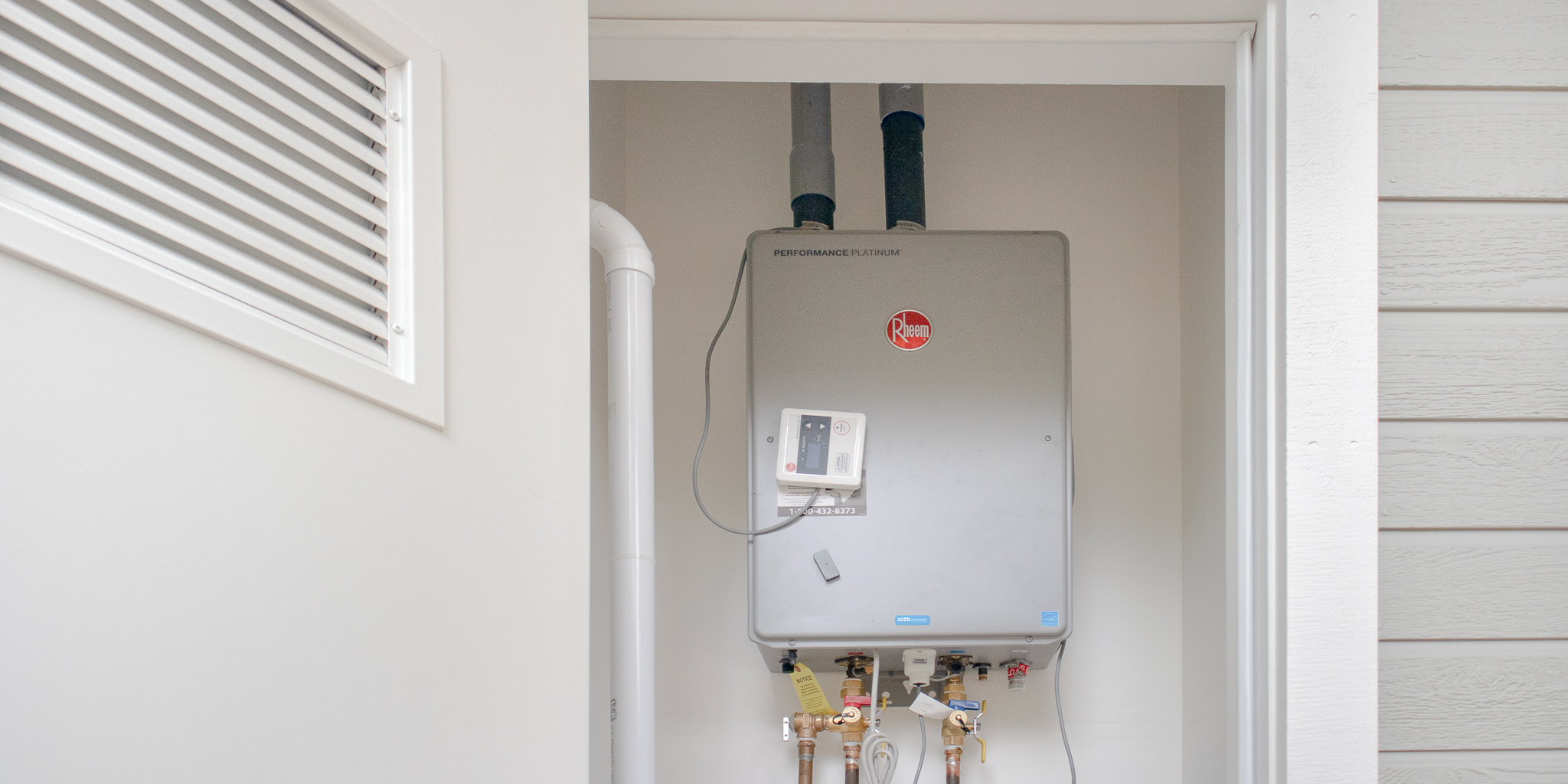 Tankless hot water system in California ADU design by Housable